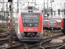 Hier f�hrt gerade die Odenwaldbahn aus dem Bahnhof Frankfurt am Main.