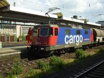 421 371-6 der SBB-Cargo mit einem G�terzug in Koblenz.(21.5.07)