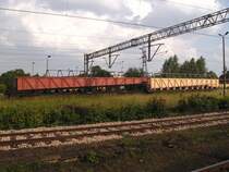 Zwei Sehr Gro�e G�terwagen im Bahnhof Tarnowskie Gory. Art und zweck dieser G�terwagen ist mir leider nicht bekannt.