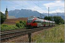 4024 069 f�hrt vor dem Kaisergebirge als RB 5114, von Innsbruck nach Rosenheim, dem Ziel entgegen. (03.07.07)