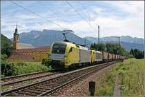 Selbst im Urlaub verfolgt mich das Heimatliche;-) ES64U2-033 und E189 917RT bringen den DGS 43138  W I N N E R - E X P R E S S  von Verona nach M�nchen. Dort wird RAILION DB Logistics den Zug �bernehmen und weiter nach Wuppertal Langerfeld fahren.