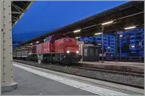 Zur  Blauen Stunde  rangiert die SBB Am 843 022-5 in Vevey Baudienstwagen. 

18. Februar 2025

