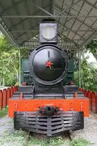 NBR No.7 am 09.Februar 2025 im Muzium Sabah in Kota Kinabalu. - 1912 von Hunslet Engine Co. Ltd., Leeds / England (Fabr.Nr. 1092) gebaut erhielt die Lok die NBR-Nummer 14 und den Nahmen KINABALU. 1953 wurde die Lok in “Sir H. RALPH HONE” umbenannt. 1954 erhielt die Lok dann die neue NBR-Nummer 7 und wurde 1968 ausgemustert.