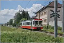Nach der vollzogenen Kreuzung verlässt der transN BDe 4/4 N° 8 als R 22 9922 den Bahnhof la Sagne in Richtung Les Ponts-de-Martel. 

27. Juni 2024