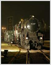 Lange Nacht der Museen in �sterreich am 6.10.2007: Zu diesem Zweck wurde 671 der GKB und 52.1227 der Fa. Brenner&Brenner vor dem Graz-K�flacher Bahnhof aufgestellt.