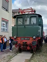 TEV 204 011-1 am 30.08.2025 beim Tag der offenen Tür (100 Jahre Bw Erfurt) im DB Werk Erfurt.