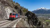 SBB Cargo Re 620 069 & 030 / Mundbachviadukt Naters, 31. März 2025<br>
WLV-Zug 60023 Lausanne-Triage - RB Limmattal