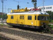 Turmtriebwagen der DB am 17.07.2004 in Mnchen Ostbahnhof.
Ich hatte das Fahrzeug zuvor flschlicherweise bei BR 701 eingeordnet, habe das inzwischen gendert.