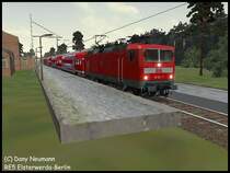 112 103 mit RE 3 im Bahnhof Walddrehna. Auf der Strecke PT 5 Dresden - Berlin. Die Aufgabe tr�gt den Namen RE 3 Elsterwerda - Berlin Sch�nefeld Flughafen.
