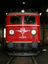 die sch�n restaurierte 1110.505 in der Traktion Innsbruck (10.10.2007)