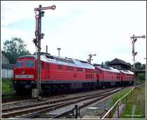 Am 30.05.2007 machten sich drei 232-ger bereit einen vollen Kesselwagenzug von Nossen in das Tanklager Rh�sa zu ziehen.