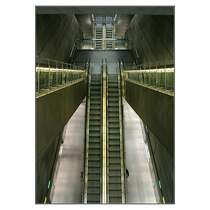 Linie M1 und M2, Station  Christianshavn . Immer wieder beeindruckend die Rolltreppenhallen über den Bahnsteigen der Metro Kopenhagen. 

23.8.2006 (M) 