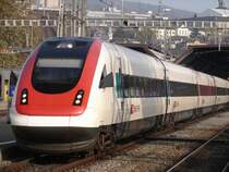 ICN nach Aarau bei der Ausfahrt aus Z�rich HB.