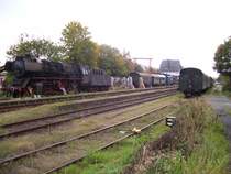 Blick in den Bahnhof Wiesbaden-Dotzheim, Heimatbahnhof der Nassauischen Touristikbahn und Ausgangspunkt der Aartalbahn; 05.10.2007