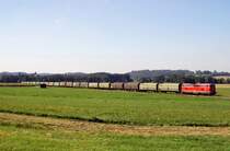 2143.021 mit einem Hackschnitzelzug vor Margertshausen (16.09.2007)