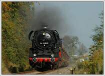 44 1486 mit einer Kies Vorabfuhr, bestehend aus 10 Waggons, am 11.10.2007 zwischen Wernshausen und Meiningen n�chst Schwallungen aufgenommen.