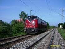 221 135-7 auf dem Weg nach Rosenheim... Sommer 2007