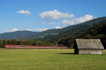 6010 001 und 6010 025 mit IC 518 bei Pruggern (24.09.2007)