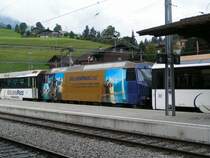 E-Lok GE 4/4 in der Mitte des Golden Pass Panorama Zuges von Montreux nach Zweisimmen. Foto genommen in Zweisimmen am 03.08.07. 
