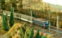 118_024 mit Pop-Wagen unterwegs im Fr�nkischen. LIF 28.10.2007