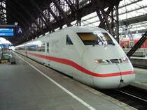 Der Steuerwagen BR 808 eines ICE2 in K�ln Hbf, als ICE Berlin-Ostbahnhof - Bonn Hbf.