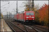185 298-7 und eine weitere Schwestermaschiene setzen am 27.10.07 in Stuttgart-Untert�rkheim um.