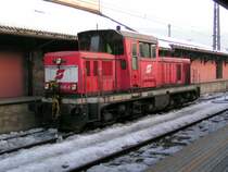 Rangierlok 2068 046-8 abgestellt in der N�he des Hauptbahnhofs von Innsbruck. 04.02.06 