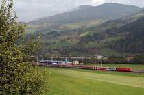 1x16 xxx mit OEC 668 vor St. Johann i. Pongau (13.10.2007)