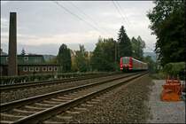 426 018/518 und 426 015/515 fahren als RE16 (RE 29686)  RUHR-SIEG-EXPRESS  von Siegen �ber Kreuztal - Altenhundem - Finnentrop - Hagen nach Essen. Gru� an den Lokf�hrer;-) (03.10.07)