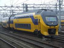 Ein Regiorunner f�hrt in Amsterdam Centraal ein (29.10.2007)