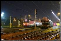 E-Lok 1044 092 im Schachbrettdesign f�hrt mit IC 539 Therme Nova K�flach von Wien nach Villach.
Bahnhof Zeltweg 30.10.2007