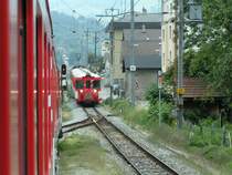Warten im Bahnhof von Naters auf eine Zugbegegnung aus Richtung Andermatt. 07.08.07