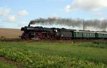 Die 03 1010 auf dem Weg nach Meiningen am 1.9.07 leider kondensiert der Dampf nicht, so dass nur Rauch zu sehen ist. 
