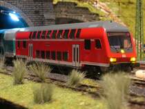 Ein Dosto Steuerwagen f�hrt als RE 4716 in den BAhnhof St.Georgen ein 21.11.07