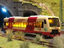 VT 236 der HzL f�hrt als HzL 89756 in St.Georgen ein 21.11.07