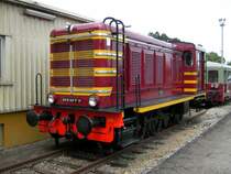 Museums Diesel Rangierlok 455 abgestellt auf einem Nebengleis im Bahnhof von Ettelbr�ck am Tag  Dampwoll�ken iwwer Ettelbr�ck . 09.06.07