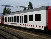 tpf - Personenwagen 2 Kl. B 50 36 20-33 367-7 im Bahnhof von INS am 17.09.2007