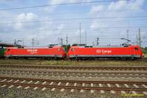 2.09.2007: Br 152 033-7 und 152 082-4 beim durchfahren des Lehrter G�terbahnhofs.