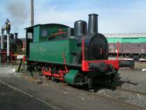 Kleine Dampflok des CFV3V abgestellt im Areal des Bahnhofs von Mariembourg. 23.09.06