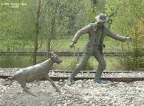  Auf der schw�bschen Eisenbahn  in Durlesbach. Im Hintergrund das Gleis der Bahnstrecke Friedrichshafen - Ulm, das Gegengleis liegt dahinter tiefer.