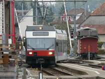 BTI / asm - Einfahrender Be 2/6  501 im Bahnhof von T�uffelen am 25.10.2007