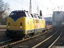 Die V 270.06 der EBW-Cargo durchf�hrt am 19.Dezember 2007 mit einem Flachwagenzug den Bahnhof Ulm Hbf.