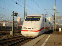 ICE 1 auf den Namen ICE Hof getauft f�hrt als ICE 596 nach Berlin Ostbahnhof. Aufgenommen am 19.12.2007 Stuttgart Hauptbahnhof