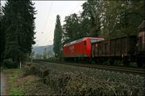 Nachschuss auf die 145 067. Hier bei Hohenlimburg am 10.10.07