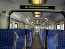 Innenansicht ET 425.2. Hier hat dieser Triebzug die Leistung der S-2 von Eberbach nach Kaiserslautern. Eberbach, 5.8.04