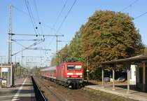 143 295-4 trifft am 14.10.2007 mit ihrer RB in Pinneberg ein
