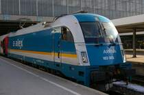 183 003 der ARRIVA am 02.01.2008 in Mnchen Hbf, hier kurz vor der Abfahrt nach Schwandorf