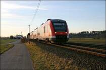 Beim Warten auf die 1001013 kommen zwei Dortmunder 648er als RE57 (RE 29523)  DORTMUND-SAUERLAND-EXPRESS , von Dortmund nach Winterberg (Westf) vorbei.(28.12.2007)
