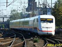 ICE 942 (Bln-Ostbahnhof-Kln/Bonn Flughafen). Hier in Dortmund Hbf. 14.10.2007.