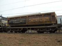 Aushubtransportwagen der HOLCIM, fr�her Kieswerk H�ntwangen AG. Die Wagen werden f�r Aushubtransporte ab Grossbaustellen eingesetzt. Die Wagen sollen in n�chster Zeit verkauft oder ausrangerit werden.
B�lach, 07.08.2004